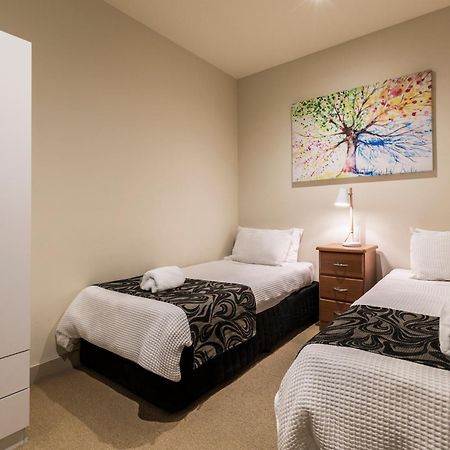 Absolute Collins Apartments Мелбърн Екстериор снимка