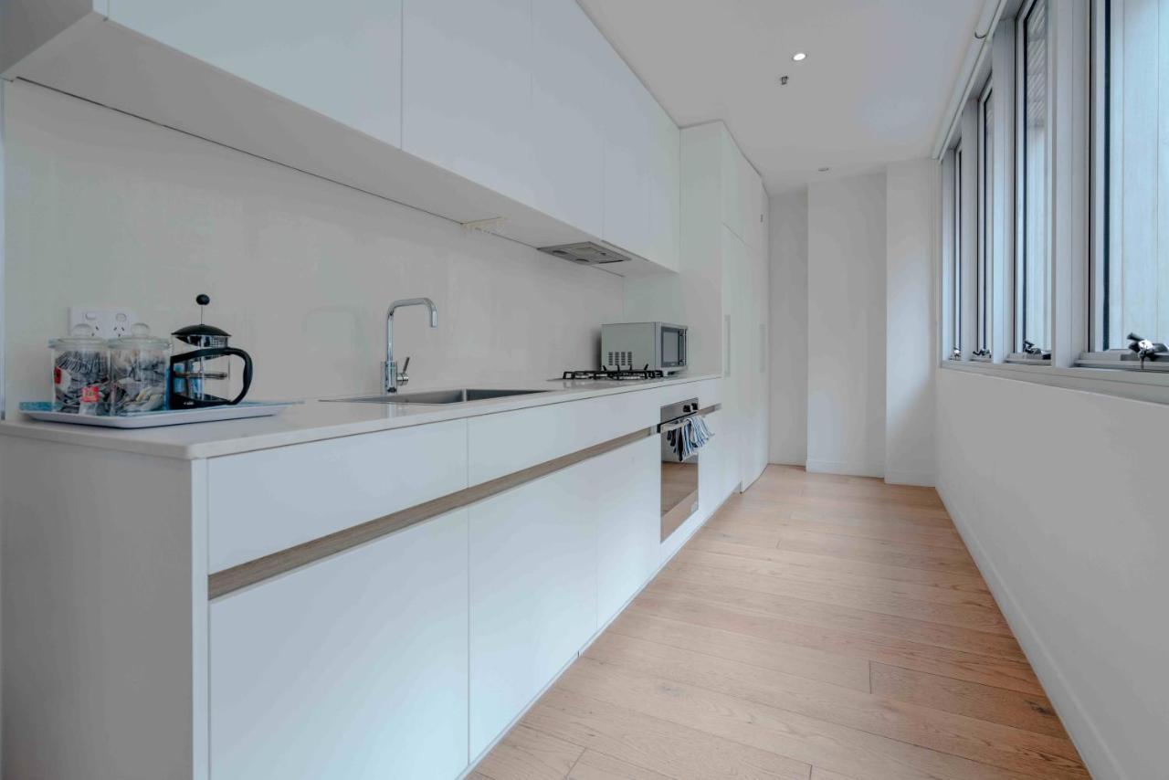 Absolute Collins Apartments Мелбърн Екстериор снимка