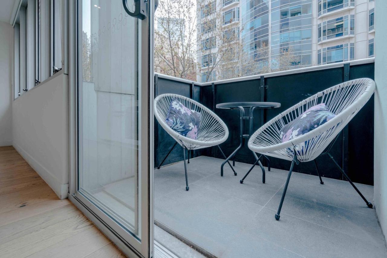 Absolute Collins Apartments Мелбърн Екстериор снимка