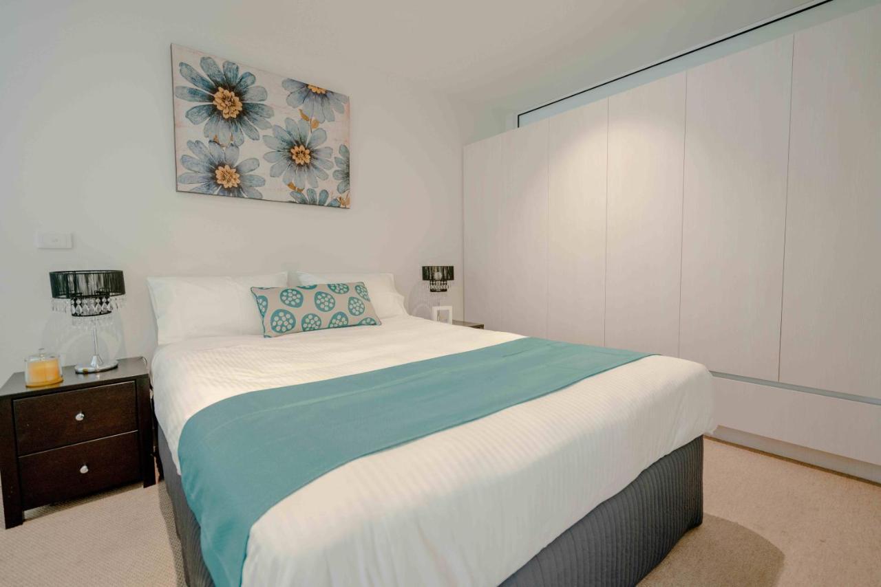 Absolute Collins Apartments Мелбърн Екстериор снимка