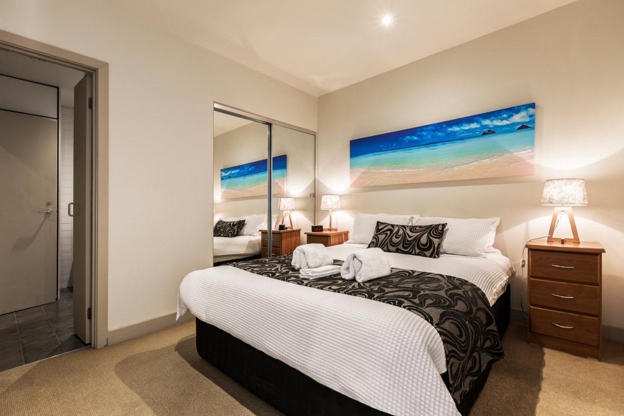 Absolute Collins Apartments Мелбърн Екстериор снимка