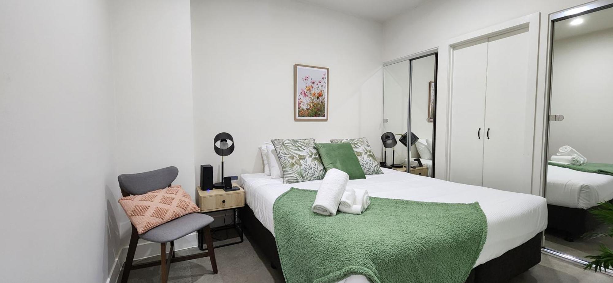 Absolute Collins Apartments Мелбърн Екстериор снимка
